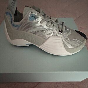 Brand new Lanvins mens  (40) 7 women’s 9 Never worn bought from Neiman Marcus.